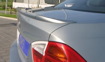 JMS Heckspoiler Racelook passend fr E90 Limousine im 3-teligen Look mit integrierter Abrisskante passend fr BMW E90 / E91