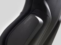 Recaro Cross Sportster CS mit Seitenairbag Kunstleder schwarz / Dinamica schwarz Beifahrerseite mit ABE und Sitzheizung